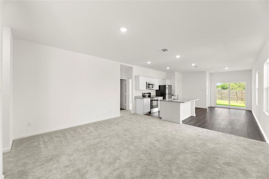 07. 102 Connecticut - Family (3) 07. 102 Connecticut - Family (3)