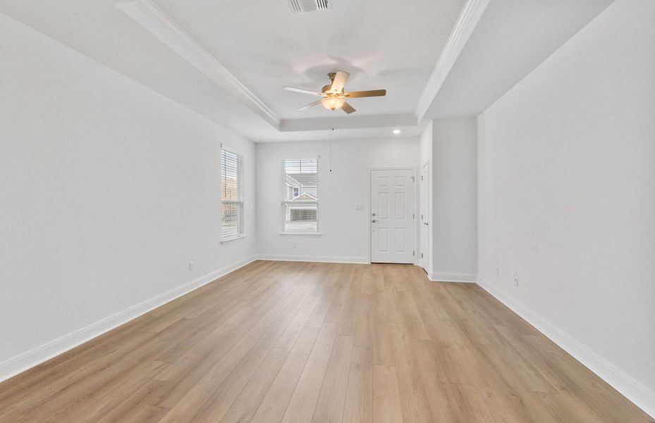 Spacious, unfurnished interior of a new home in La Cima, San Marcos (Image 9). Spacious, unfurnished interior of a new home in La Cima, San Marcos (Image 9).