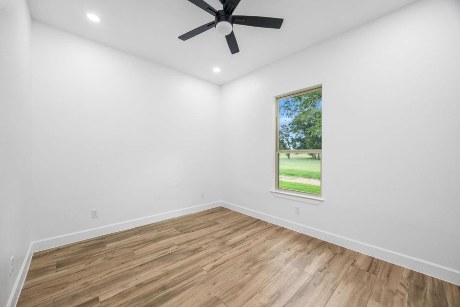 Spacious, unfurnished interior of a new home in , Hempstead (Image 19). Spacious, unfurnished interior of a new home in , Hempstead (Image 19).