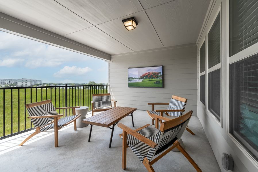 Exterior details and patio area of a home in Bayside, Rowlett (Image 1).