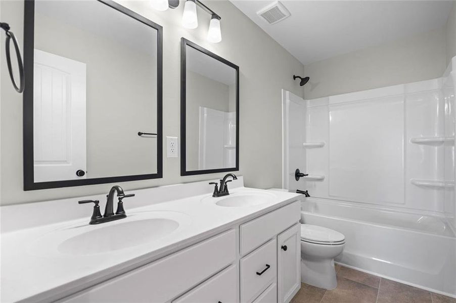Furnished interior view inside a new home in Three Rivers, Rome (Image 7).