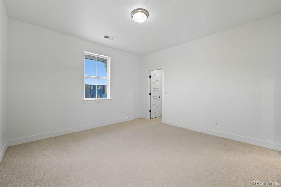 16575 W 93rd Place ~ Ready Now!