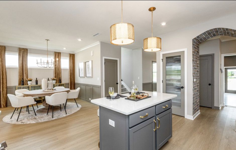 Representative furnished interior of a home built from the Wilmington by Fischer Homes in Savannah Lakes, Hiram (Image 14).