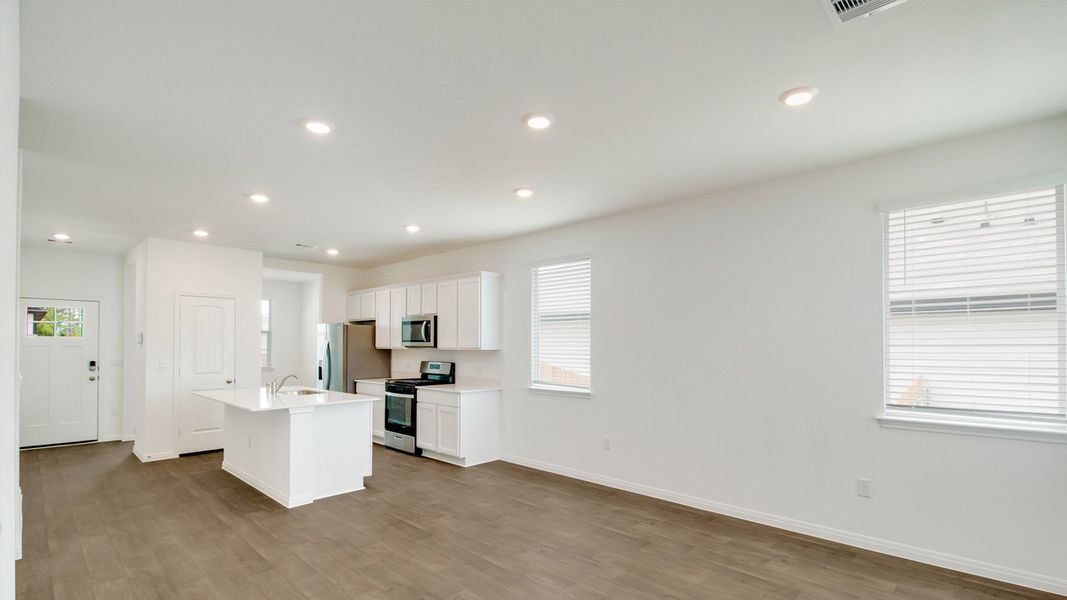 Image 15 representing the The Abbot by D.R. Horton in Talavera, Kyle, TX.