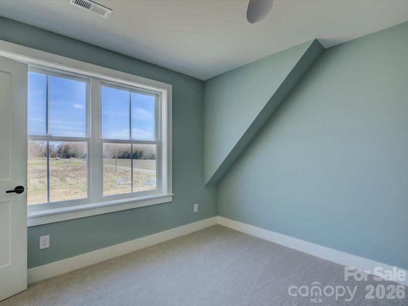 Spacious, unfurnished interior of a new home in , Rock Hill (Image 33).