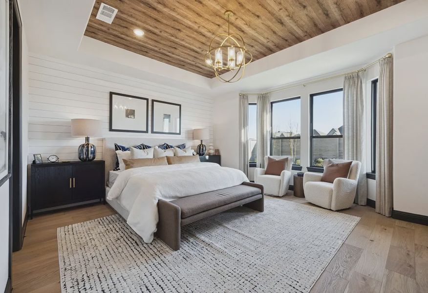 Plan 5029 Primary Bed - Staged - 10 of 21