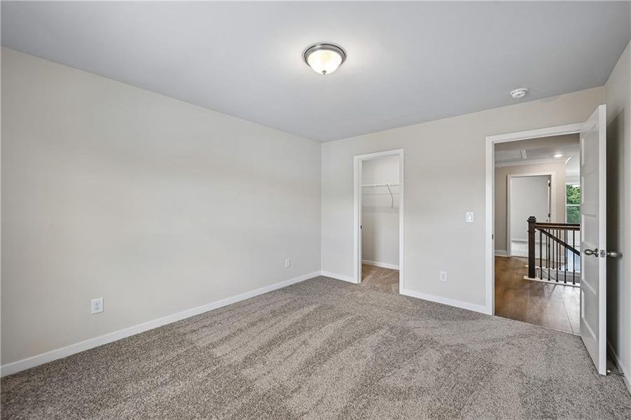 Spacious, unfurnished interior of a new home in Mallard’s Landing, Jefferson (Image 27).