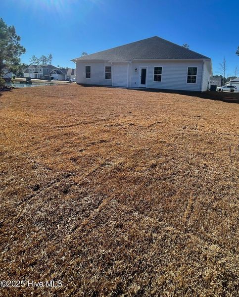 Exterior details and patio area of a home in Athens Acres, New Bern (Image 3).