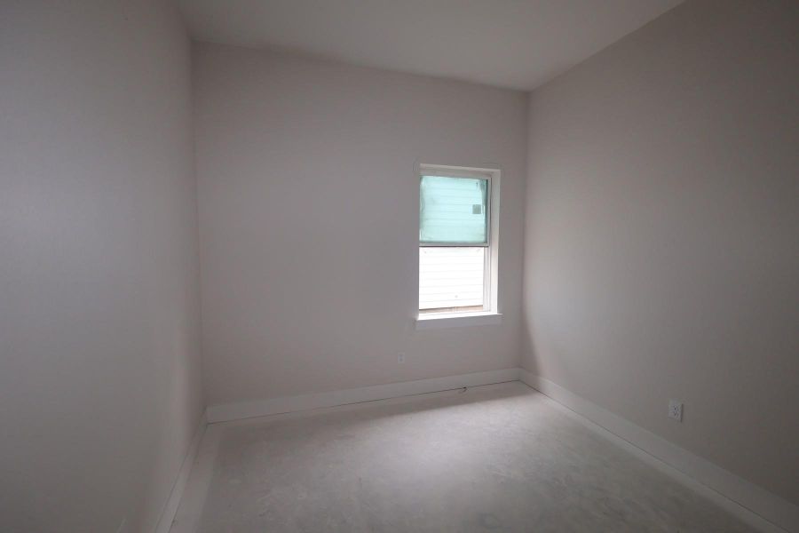 Spacious, unfurnished interior of a new home in Bridgeland Central: Emerald Heights - Enclave Collection, Cypress (Image 3).
