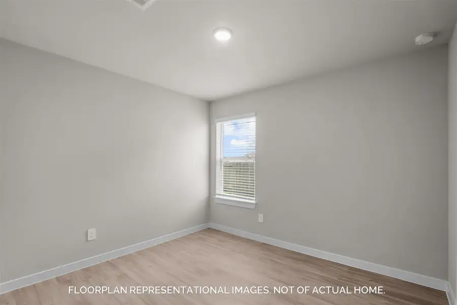 Spacious, unfurnished interior of a new home in Magnolia Ridge, Magnolia (Image 9).