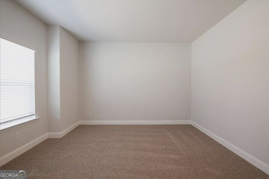 Spacious, unfurnished interior of a new home in Oakview Estates, Macon (Image 31). Spacious, unfurnished interior of a new home in Oakview Estates, Macon (Image 31).