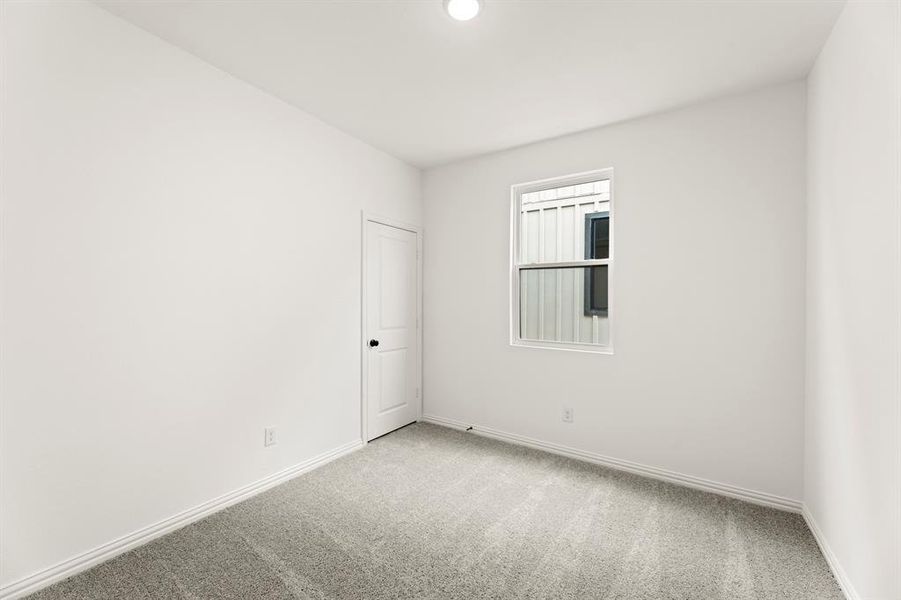 25. 709 Kerrville - Bed 3