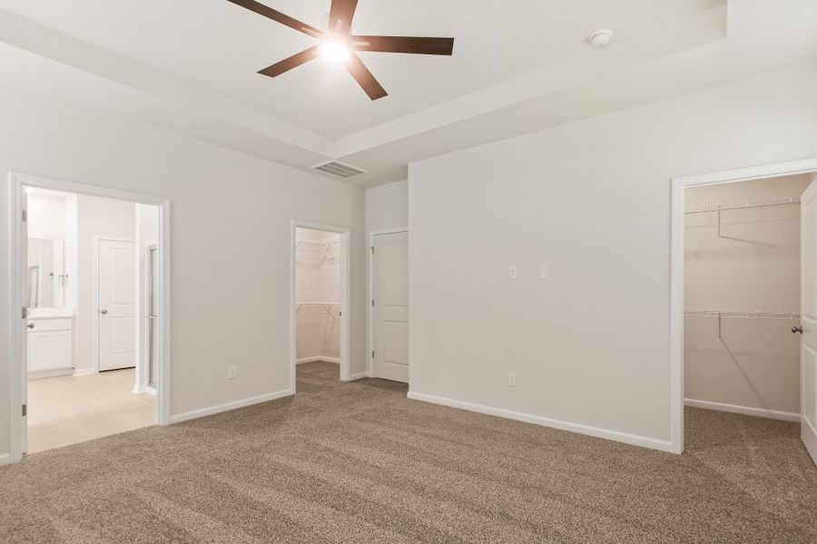 Spacious, unfurnished interior of a new home in The Grove, Florence (Image 36).