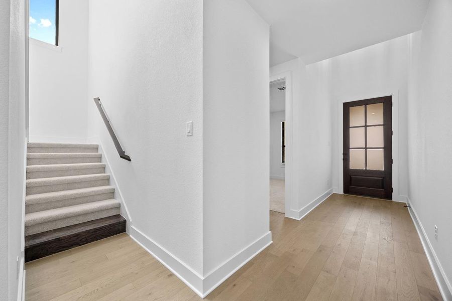 Spacious, unfurnished interior of a new home in Parkside Peninsula, Georgetown (Image 17).