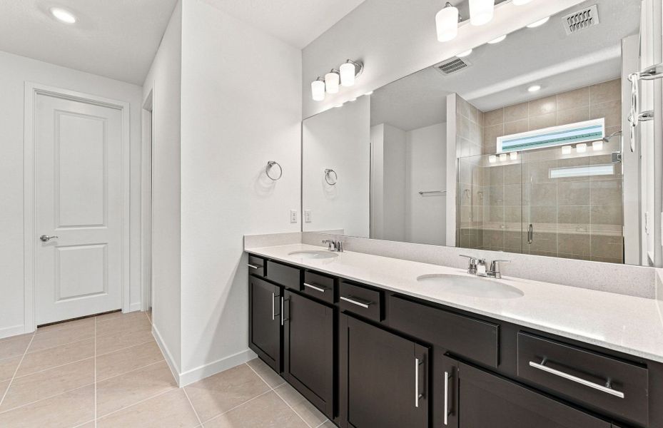 Furnished interior view inside a new home in Marion Ranch, Ocala (Image 11).
