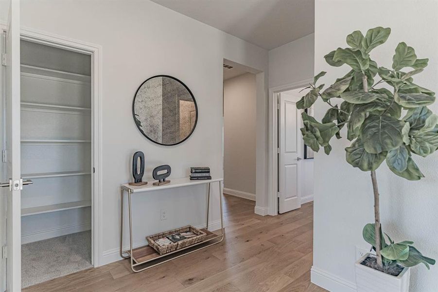 Furnished interior view inside a new home in The Lakes at Parks of Aledo, Aledo (Image 21). Furnished interior view inside a new home in The Lakes at Parks of Aledo, Aledo (Image 21).