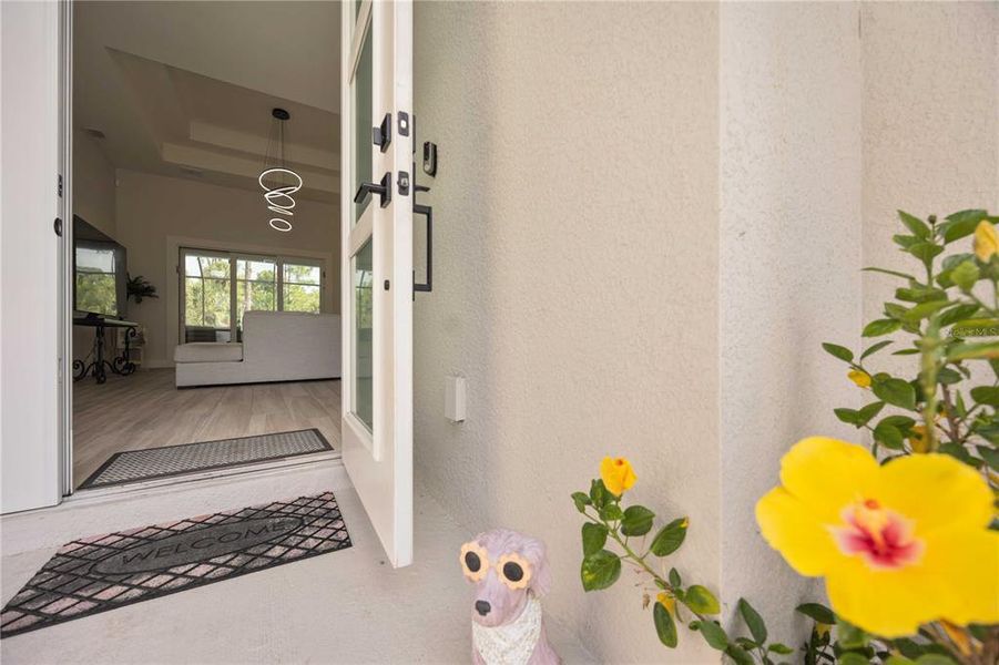 Exterior details and patio area of a home in , Port Charlotte (Image 4).