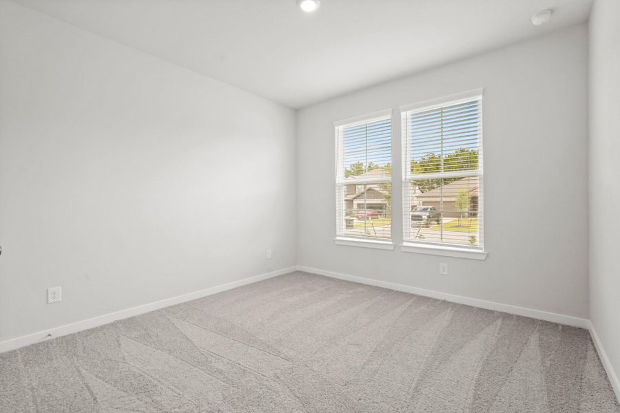 Spacious, unfurnished interior of a new home in Magnolia Springs, Montgomery (Image 21).