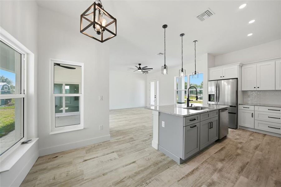 Furnished interior view inside a new home in , Arcadia (Image 8).