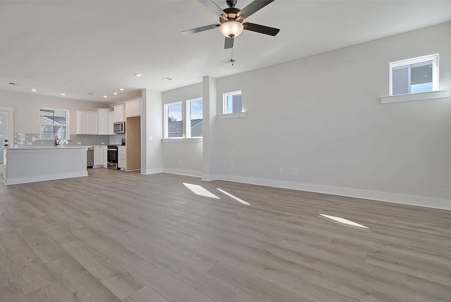 Spacious, unfurnished interior of a new home in Nexton - Midtown - The Park Collection, Summerville (Image 11).