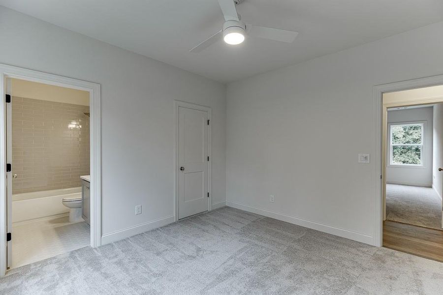 Spacious, unfurnished interior of a new home in , Sugar Hill (Image 19). Spacious, unfurnished interior of a new home in , Sugar Hill (Image 19).