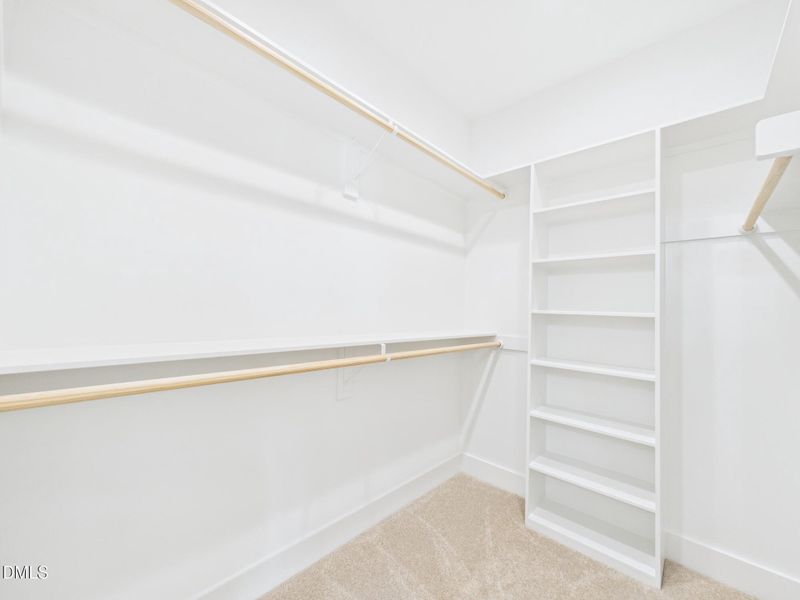 CAM01608G0-PR0128-STILL059