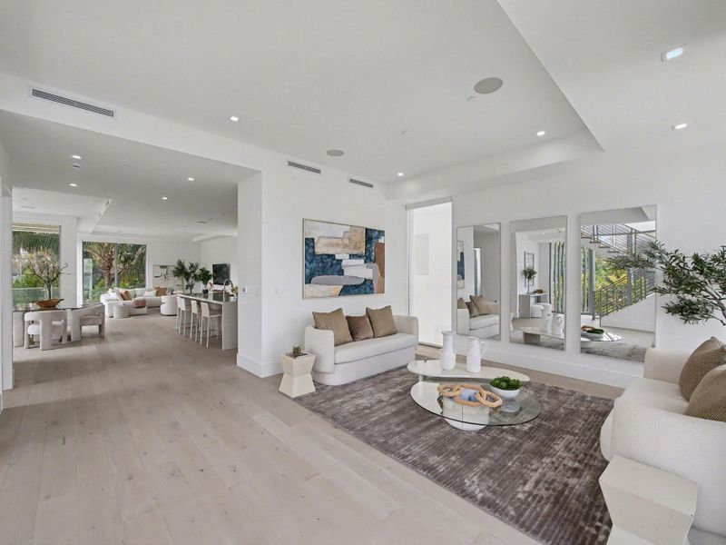 4-web-or-mls-P6160608-RW2