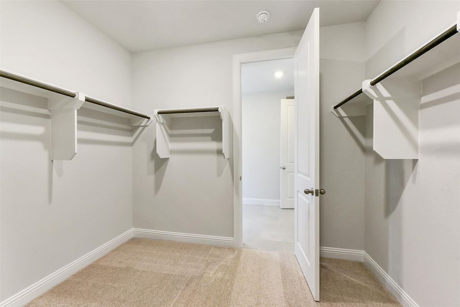 Spacious, unfurnished interior of a new home in Evergreen 50', Conroe (Image 24).