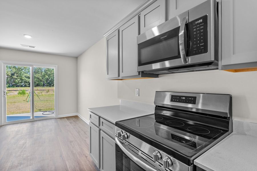 Furnished interior view inside a new home in Willow Lake, Blythewood (Image 6).