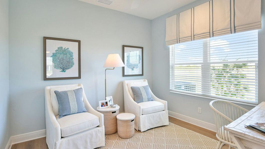 Furnished interior view inside a new home in Palm Grove Real Estate and Homes for Sale in Lakewood Ranch, FL - Neal Communities, Lakewood Ranch (Image 20).