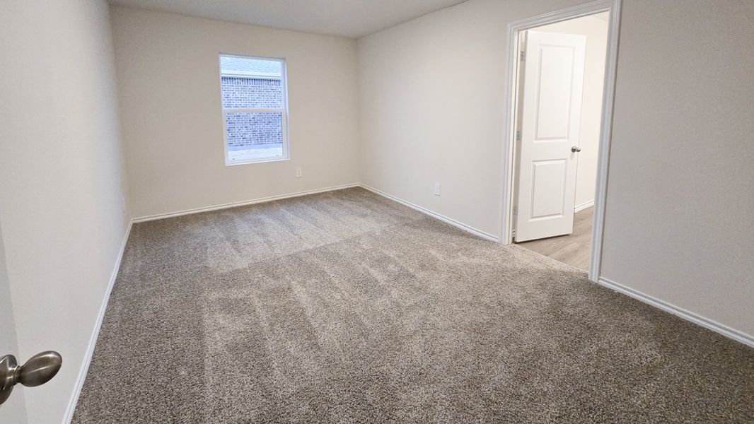 Spacious, unfurnished interior of a new home in Leonard Crossing, Leonard (Image 10).