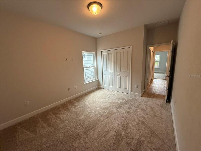 Spacious, unfurnished interior of a new home in Lugano, Gainesville (Image 25).