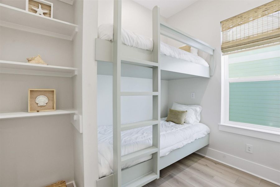 Furnished interior view inside a new home in , Galveston (Image 29).