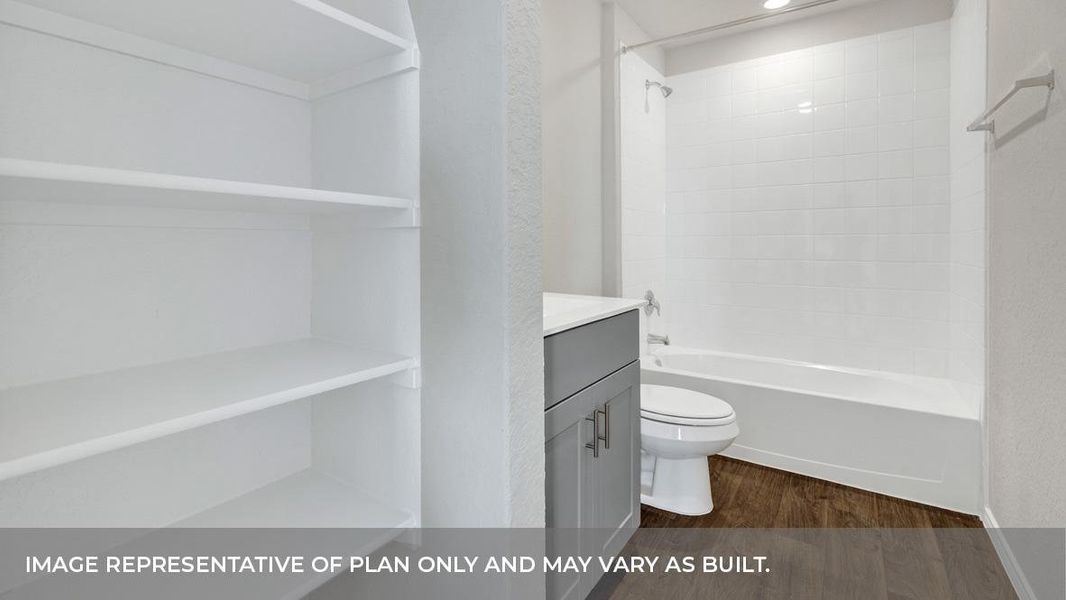 Image 36 of a home in Paramount.