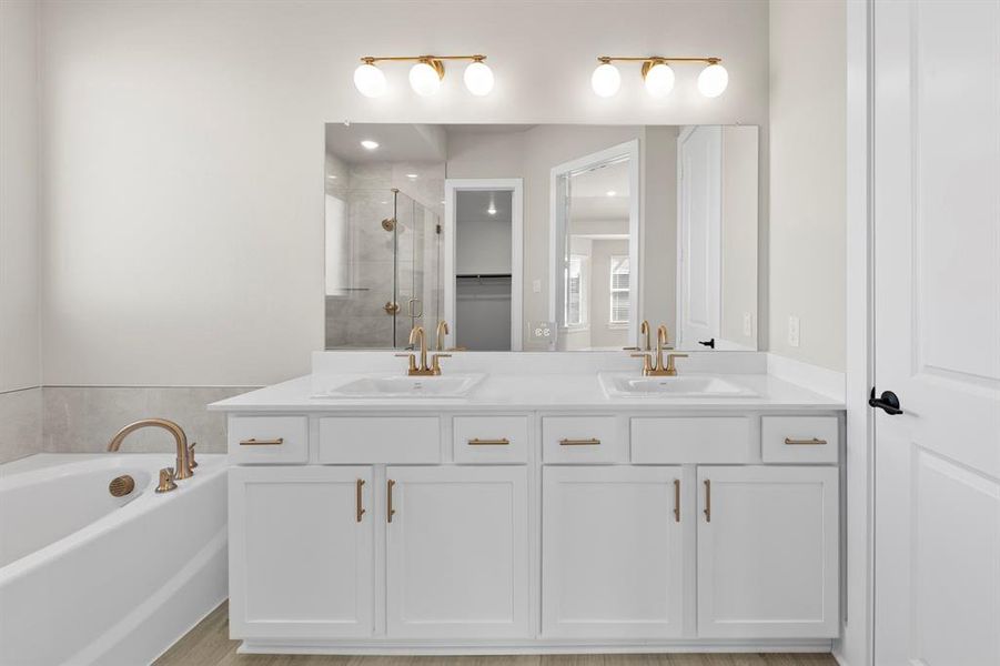 23. 7321 Redmaple - Bath (4)