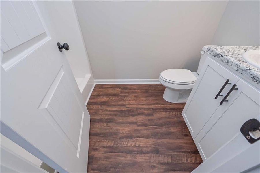 Spacious, unfurnished interior of a new home in , Temple (Image 27).