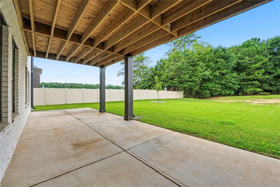 Exterior details and patio area of a home in , Conyers (Image 3).