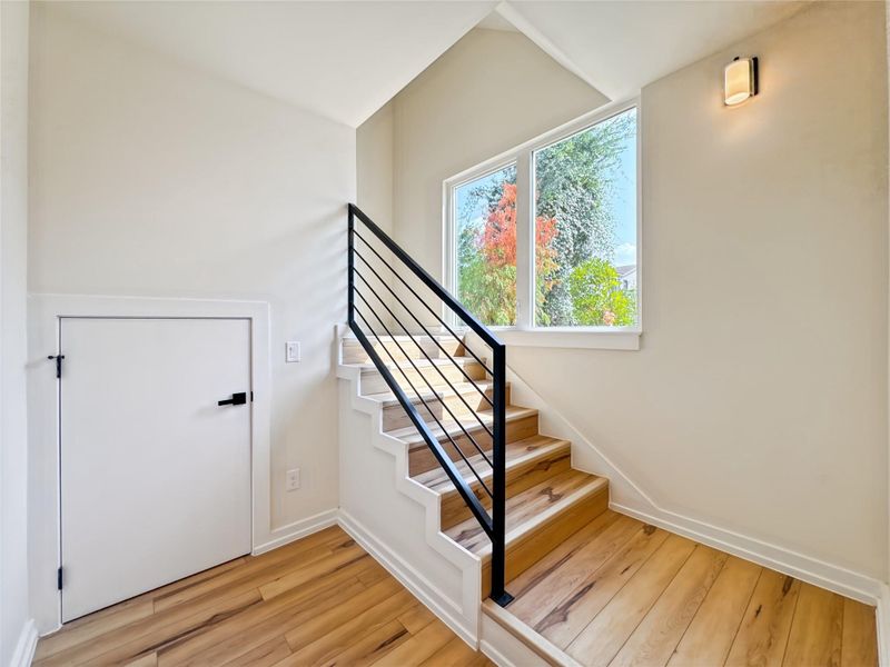 Spacious, unfurnished interior of a new home in , Austin (Image 14).