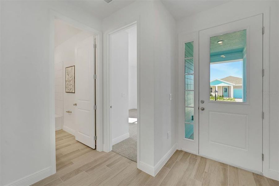 Spacious, unfurnished interior of a new home in Green Key Village, Lady Lake (Image 35).