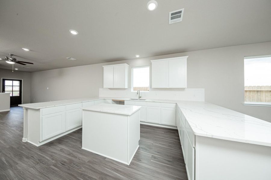 Furnished interior view inside a new home in River Ranch, Dayton (Image 12).