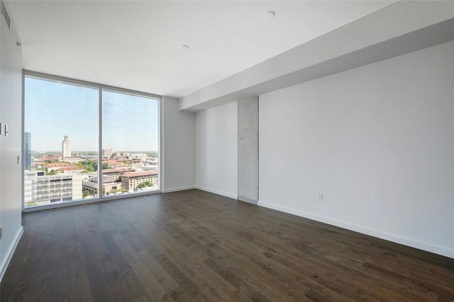 Spacious, unfurnished interior of a new home in The Linden Residences, Austin (Image 22).