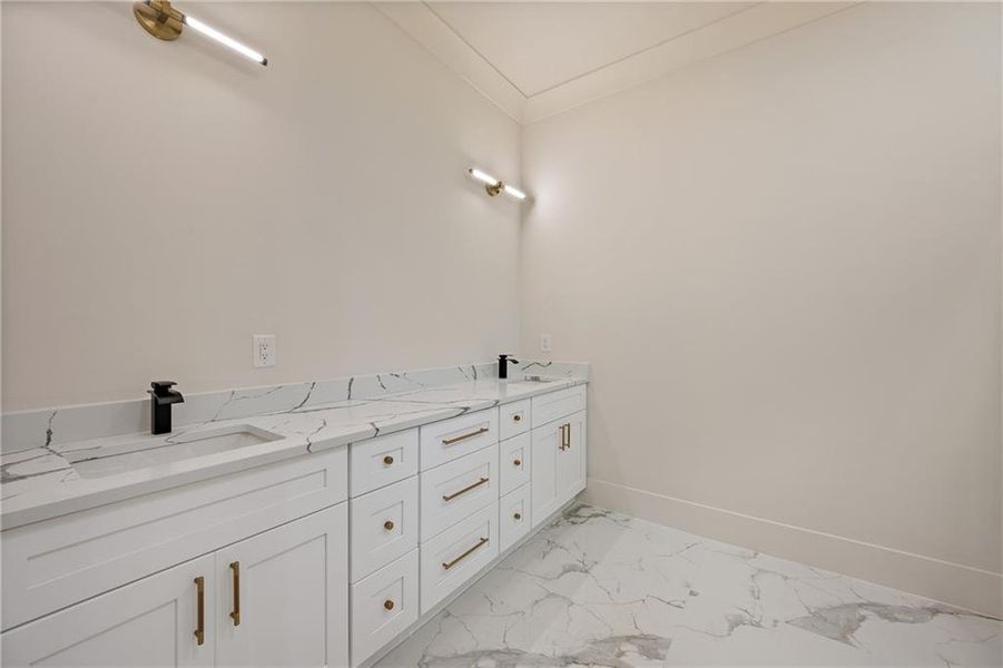Image 68 of a home in . Image 68 of a home in .