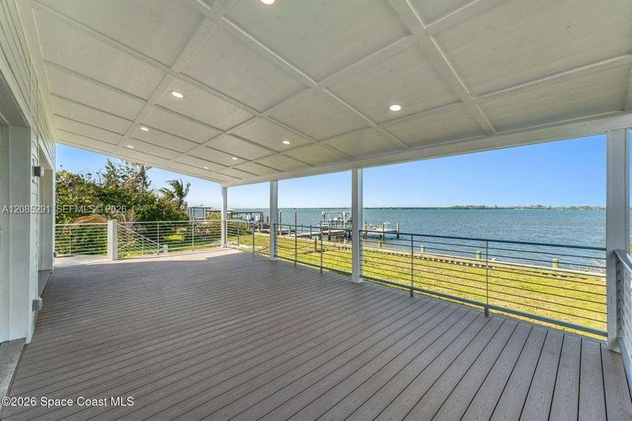 Exterior details and patio area of a home in , Grant-Valkaria (Image 16).