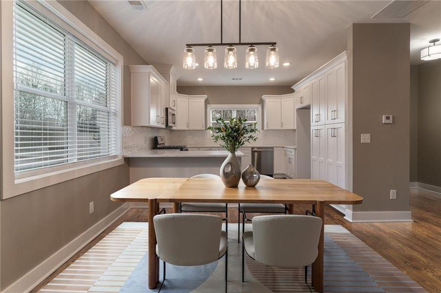 Furnished interior view inside a new home in , Woodstock (Image 16).
