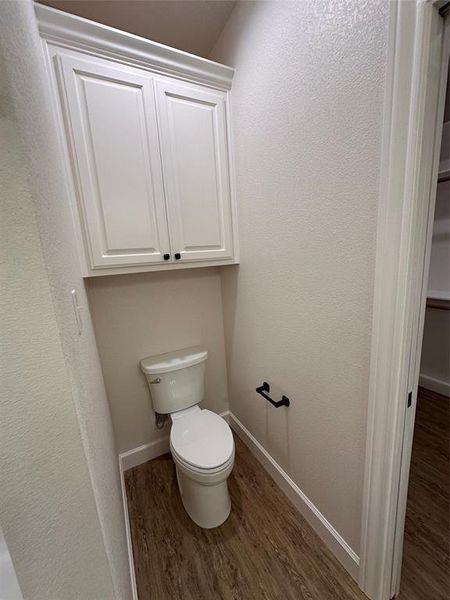 Furnished interior view inside a new home in , Abilene (Image 6).