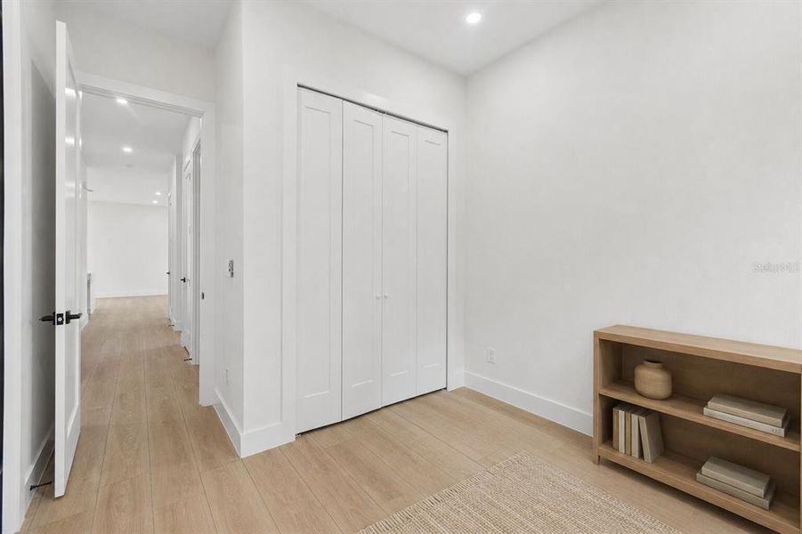Spacious, unfurnished interior of a new home in , North Port (Image 48). Spacious, unfurnished interior of a new home in , North Port (Image 48).