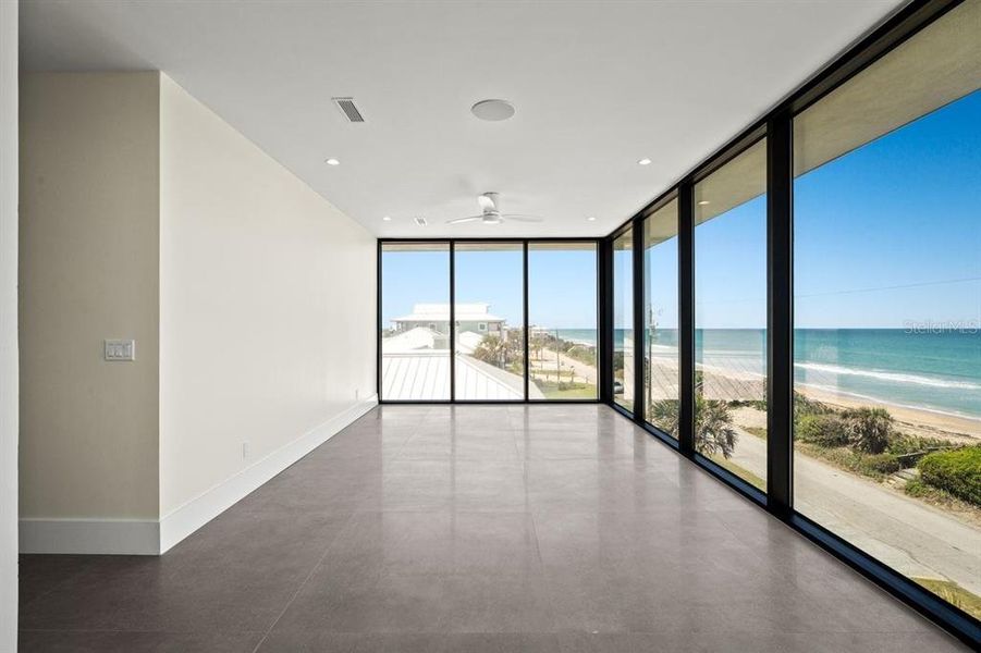 Spacious, unfurnished interior of a new home in , New Smyrna Beach (Image 62).