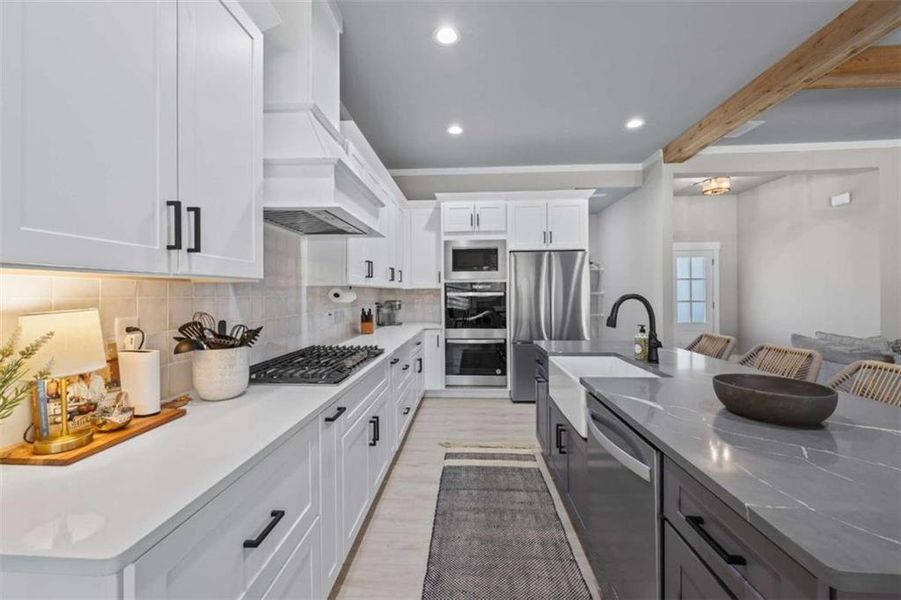 Furnished interior view inside a new home in , Monroe (Image 17).