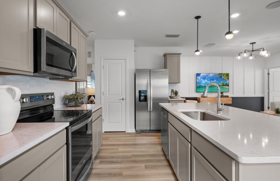 Representative furnished interior of a home built from the Daniel by Centex in Caloosa Cove, Labelle (Image 15). Representative furnished interior of a home built from the Daniel by Centex in Caloosa Cove, Labelle (Image 15).