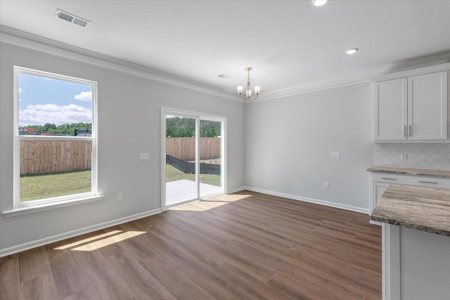 Spacious, unfurnished interior of a new home in Oakley Pointe, Moncks Corner (Image 24).